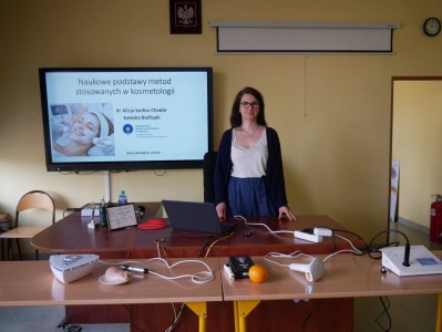 Pracownicy Katedry Biofizyki w IV LO w Bydgoszczy. Kliknij, aby powiększyć zdjęcie.